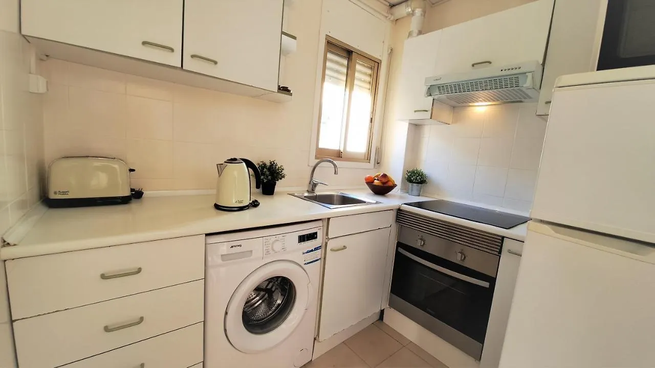 Apartamentos Arquus 018 Familidays Salou 0*,