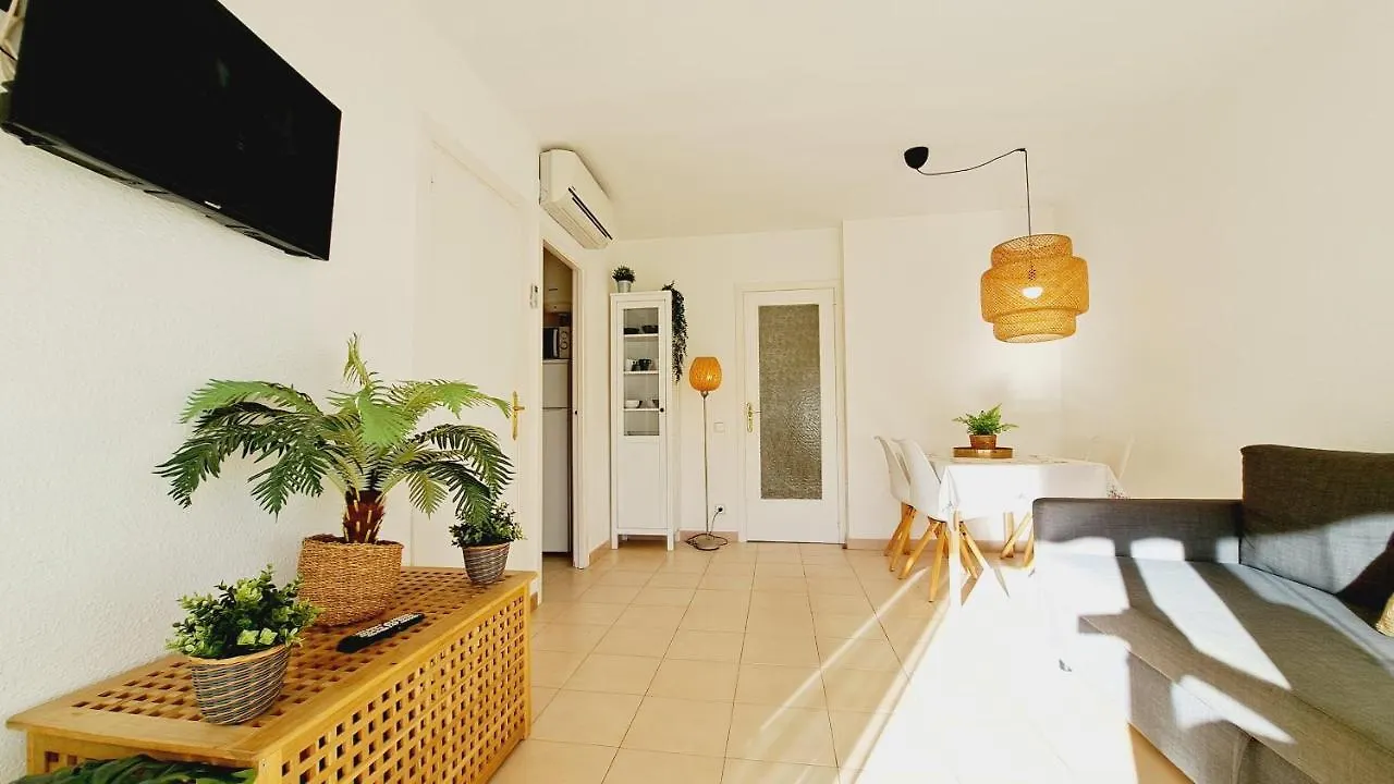 Apartamentos Arquus 018 Familidays Salou España