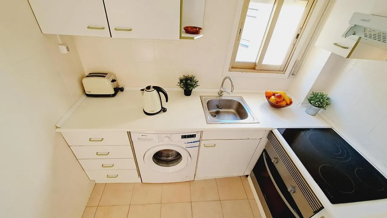 Apartamentos Arquus 018 Familidays Salou 0*,